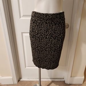 J McLaughlin medium skirt black with gold design, leopard style